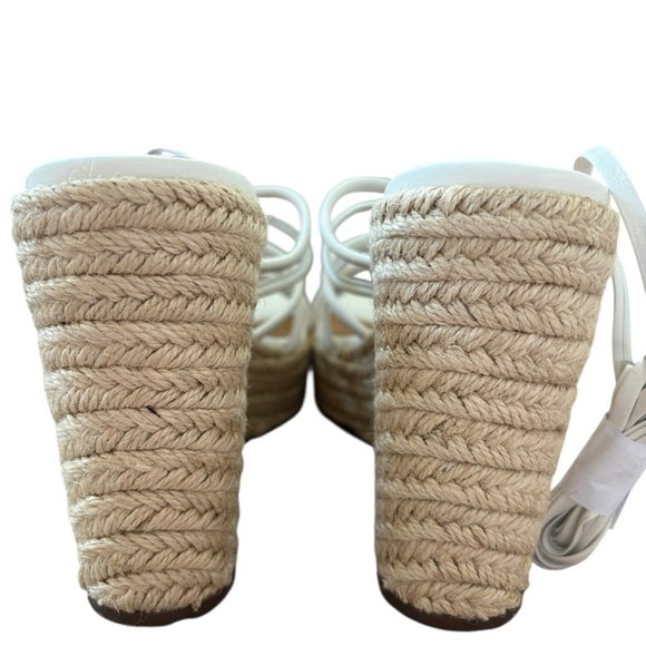 Nordstrom Lisa Vicky White Gladiator Sandals with Strappy Design - Picture 4 of 11